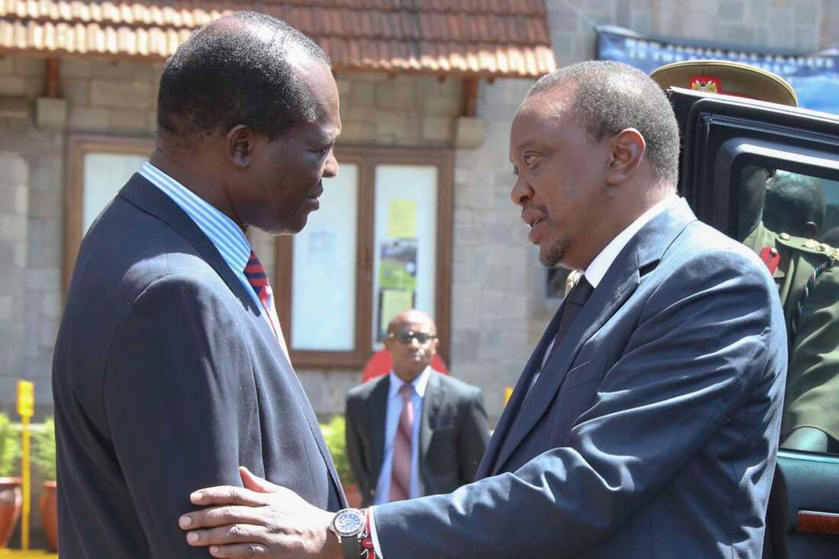 Powerful Men And Woman President Uhuru Kenyatta Confides And Seeks Guidance From