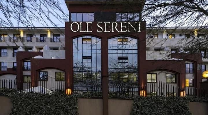 Ole Sereni Owners: The Four Friends Behind The 5 Star Hotel
