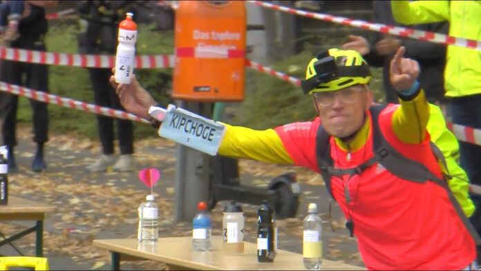 Claus-Henning Schulke: Meet Eliud Kipchoge's Bottle Handler Instrumental In Berlin Marathon Win