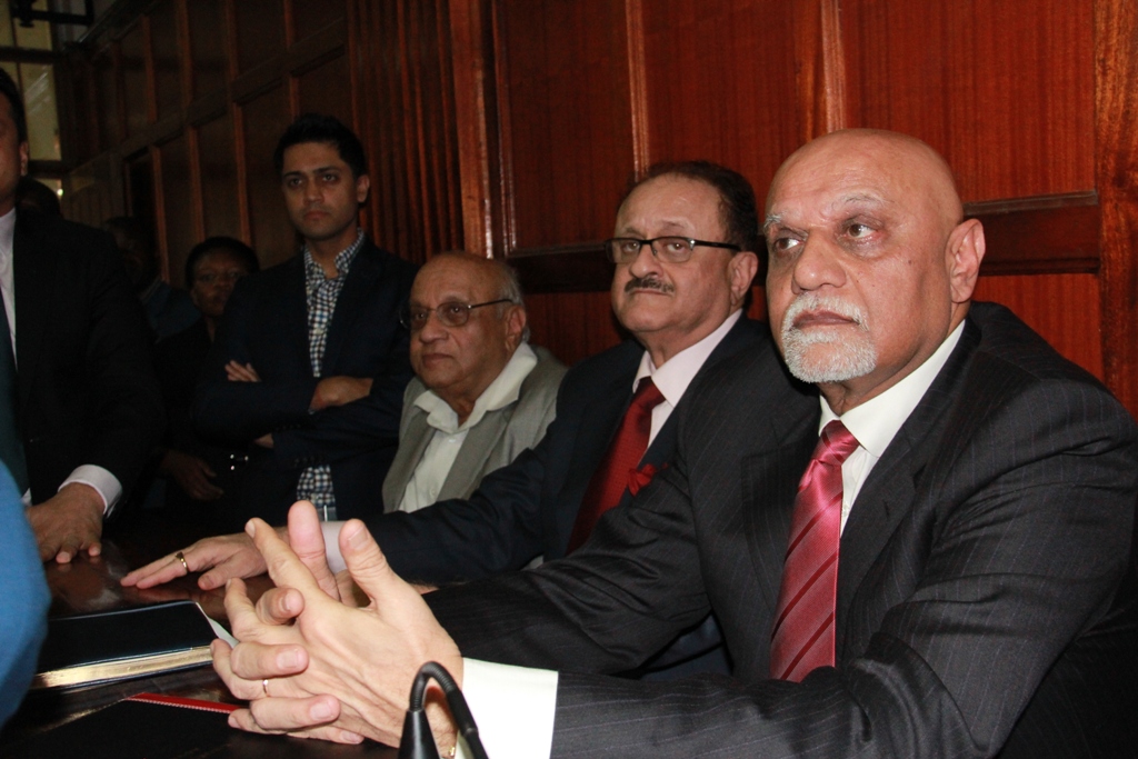 Chamanlal Kamani, Deepak Kamani, and Rashmi Kamani in court. |Photo| Courtesy|